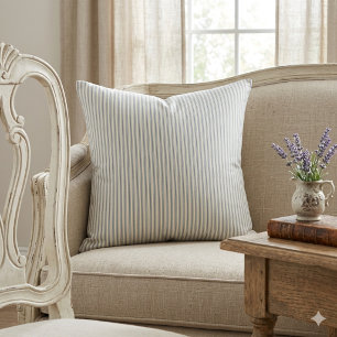 Coussin Bleu vintage et rayures crème, style campagne fran