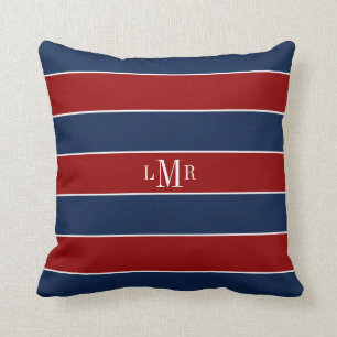 Coussin Bleus et rouges et monogrammes