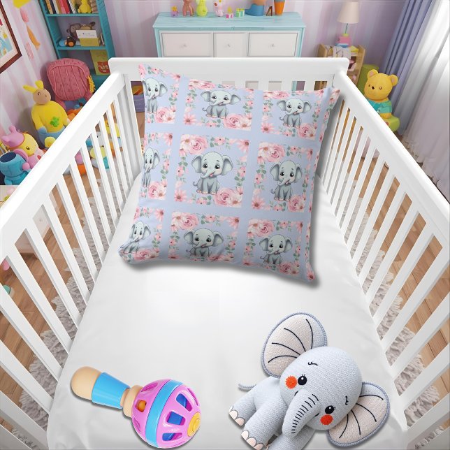 Coussin Blue Elephant Throw Pillow (Créateur téléchargé)