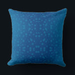 Coussin Blue pillow with a pattern of turquoise circles<br><div class="desc">Blue pillow with a pattern of turquoise circles on a gradient background from dark to light blue. The design conveys a calm and cozy atmosphere.</div>