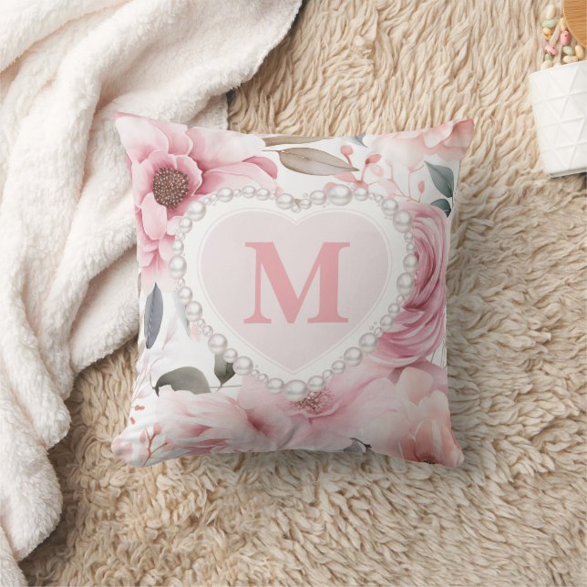 Coussin Blush Rose Fleur Pearl Coeur Monogramme  (Couverture)