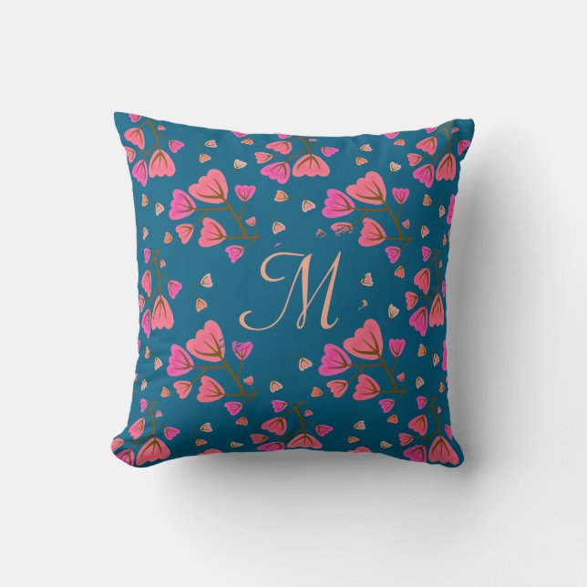 Coussin Blushing Petals Floral Throw Pillow (Recto)