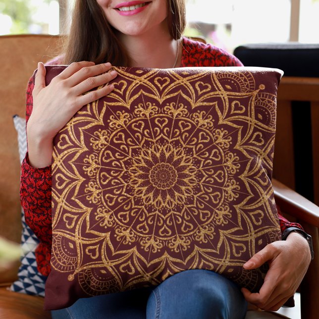 Coussin Boho Elegant Maroon Rouge et or Mandala (Créateur téléchargé)