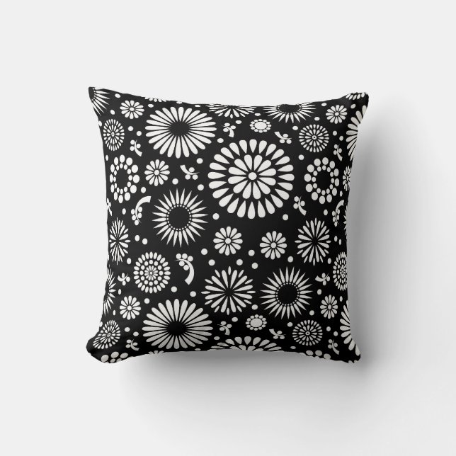 Coussin Boho fleurs Motif floral vectoriel noir et blanc (Recto)