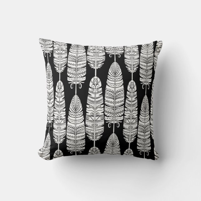 Coussin Boho plumes : motif noir et blanc (Recto)