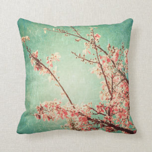 Coussin Bois turquoise porté élégant vintage et fleurs 