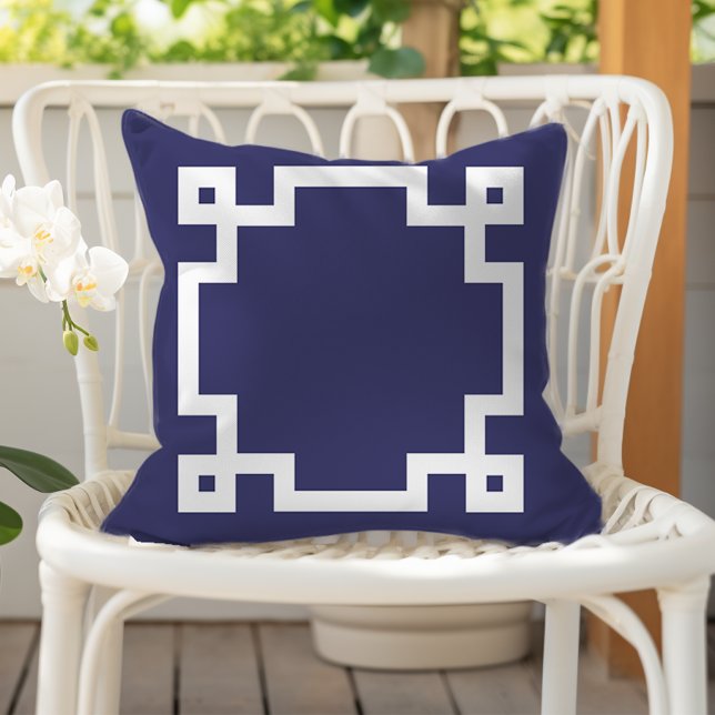 Coussin Bordure élégante clé grecque bleu marine blanc (Créateur téléchargé)