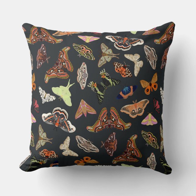 Coussin Bouches noires en cottagecore (Recto)