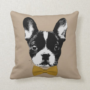 Coussin Bouledogue français avec le beige de cravate d'ar