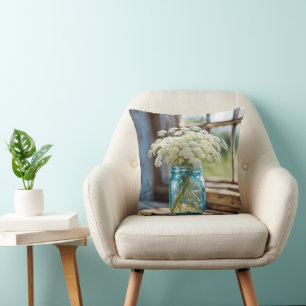 Coussin Bouquet de Carotte sauvage dans une fenêtre