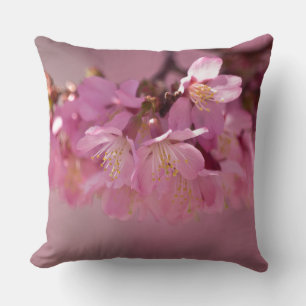 Coussin Bouquet délicat de fleurs de cerisier Sakura rose