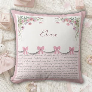 Coussin Boutique Chic et Rose Rêve de Nursery pour Bébé Fi