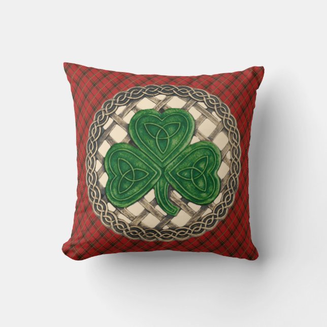 Coussin Boutons Celtiques Shamrocks Beige Sur Plaque Rouge (Recto)