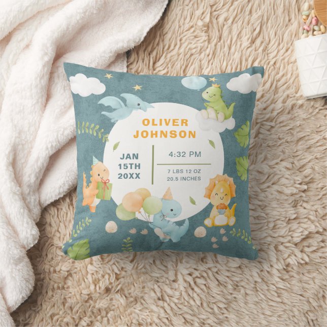 Coussin Boys Cute Blue Dinosaur Birth Stats Baby Nursery (Couverture)