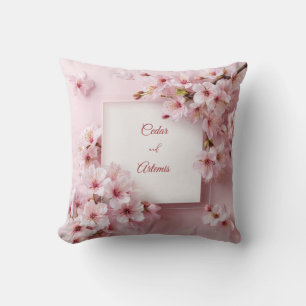 Coussin Branche de fleurs de cerisier roses et pétale flot