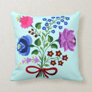 Coussin Broderie hongroise de fleur d'OPUS