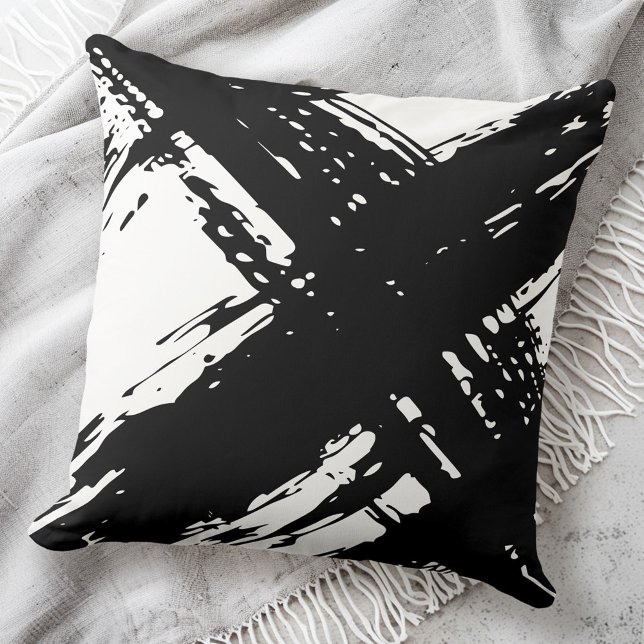 Coussin Brosses à brosse noir et blanc (Black and white messy brushstrokes throw pillow)