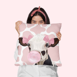 Coussin Bubblegum rose fille soufflant vache