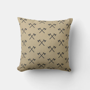 Coussin Bûcherons modernes traversant les axes