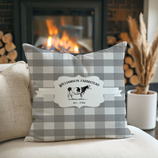Coussin Buffalo gris Plaid Agritourisme Vache Lève Oreille (Gray Buffalo Plaid Farm Cow Throw Pillow)