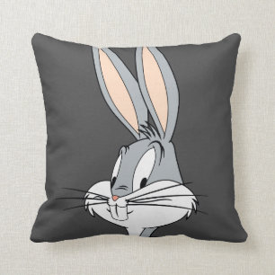 Coussin BUGS BUNNY™   Mains sur les hanches