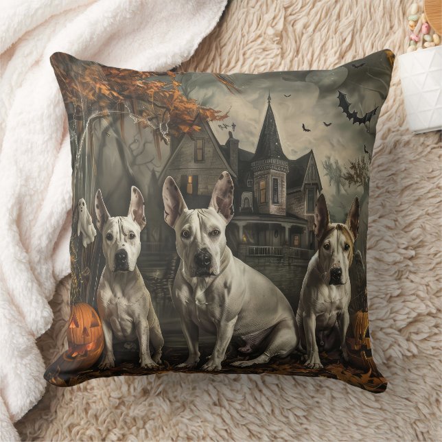 Coussin Bull Terrier Nuit d'Halloween Délice pour Chiens (Couverture)