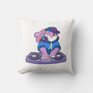 Coussin Bunny comme musicien avec mixeur