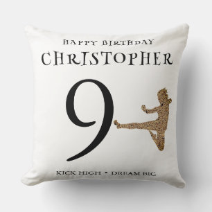 Coussin Cadeau d'anniversaire de karaté personnalisé pour 
