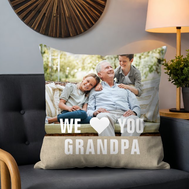 Coussin Cadeau de Photo Personnalisé 'Nous t'aimons Papi' (Créateur téléchargé)