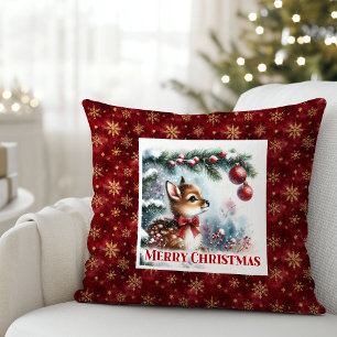 Coussin Cadeau de scène de watercolor de faon enneigé doux