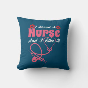 Coussin Cadeau infirmière   J'Ai Baisé Une Infirmière Et J