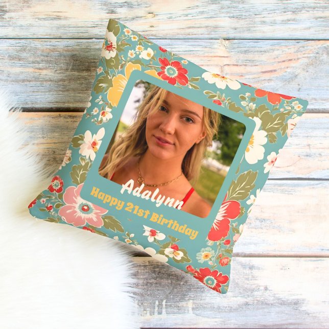Coussin Cadeaux photo à fleurs chic pour femme de 21 ans (Chic Flowers Photo Gifts for 21 Year Old Female)