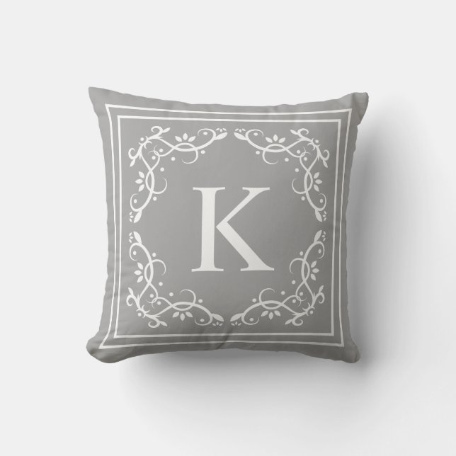 Coussin Cadre décoratif gris et blanc avec monogramme pers (Recto)