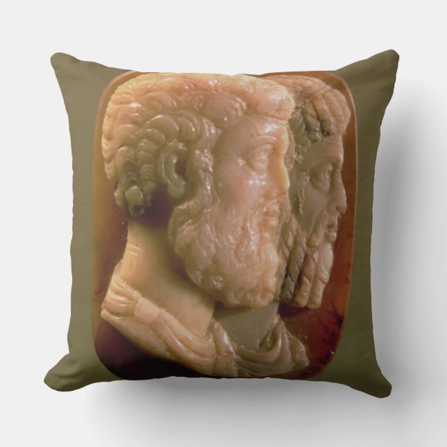 Coussin Camée dépeignant Marcus Aurelius (121-180) et Luci (Recto)