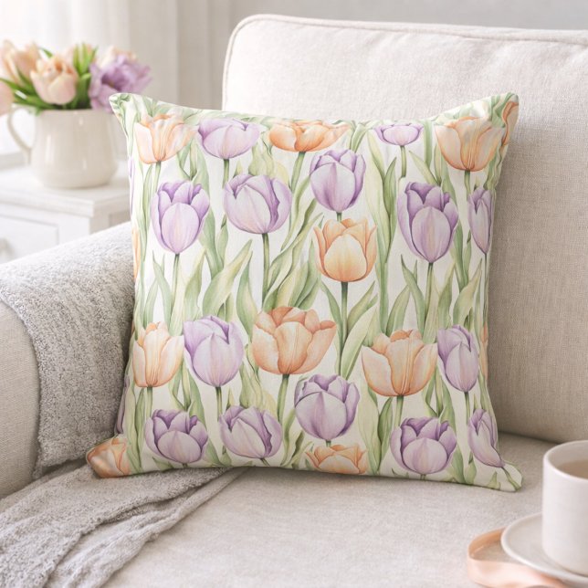 Coussin Campagnard Fleurs de Printemps Pastel Pêche Lavand (Créateur téléchargé)