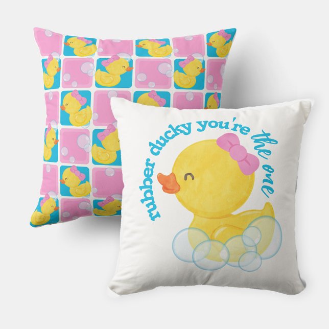 Coussin Canard en caoutchouc à l'aquarelle fille Vous êtes (Girl Watercolor Rubber Ducky You're the One Throw Pillow for Nursery or Bedroom)