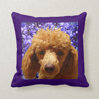 Coussin Caniche mignon