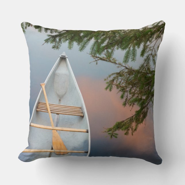 Coussin Canot sur le lac au coucher du soleil, Canada (Recto)