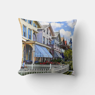 Coussin Cape May NJ - Rue victorienne colorée