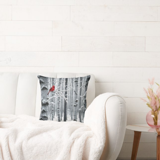 Coussin Cardinal solitaire dans une forêt de bouleaux (Canapé)
