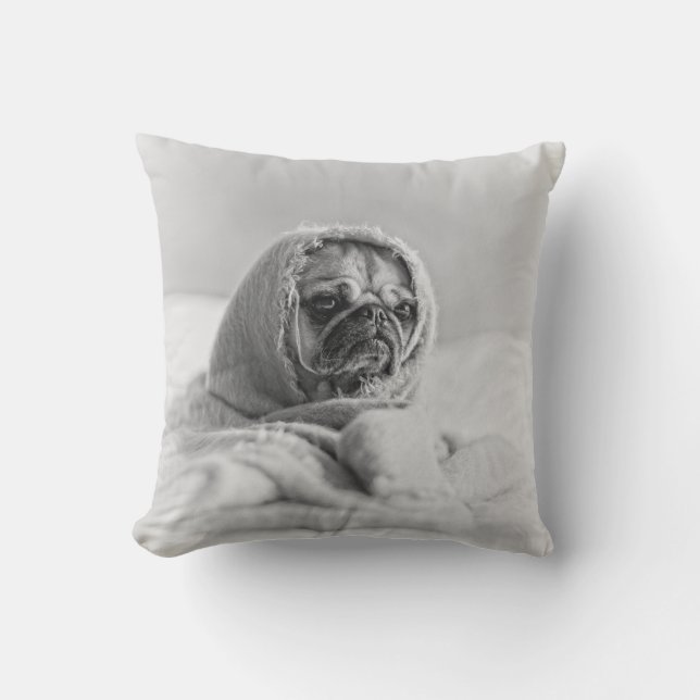 Coussin Carlin de mère patrie (Recto)