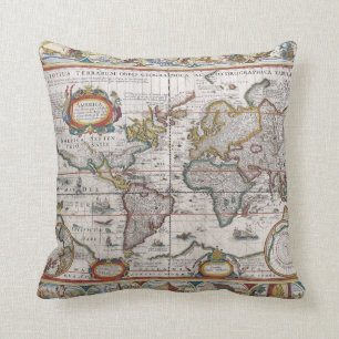 Coussin Carreau antique de carte du monde