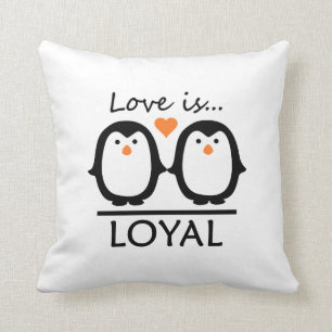 Coussin Carreau de coutume d'amour de pingouin