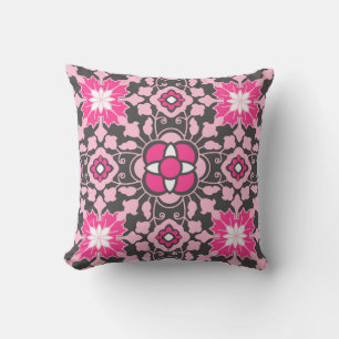 Coussin Carreau marocain floral, rose fuchsia et gris