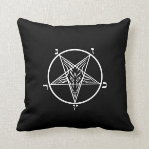 Coussin Carreau noir en métal SATAN Baphomet