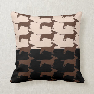 Coussin Carreau noir et beige avec des teckels