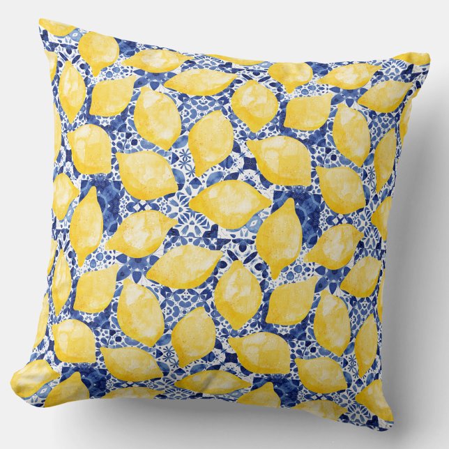 Coussin Carrelage bleu blanc méditerranéen au citron (Lemon and blue tile pattern Mediterranean citrus throw pillow)
