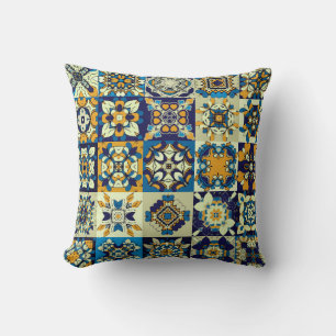 Coussin Carrelage décoratif traditionnel orné. Retour Ab