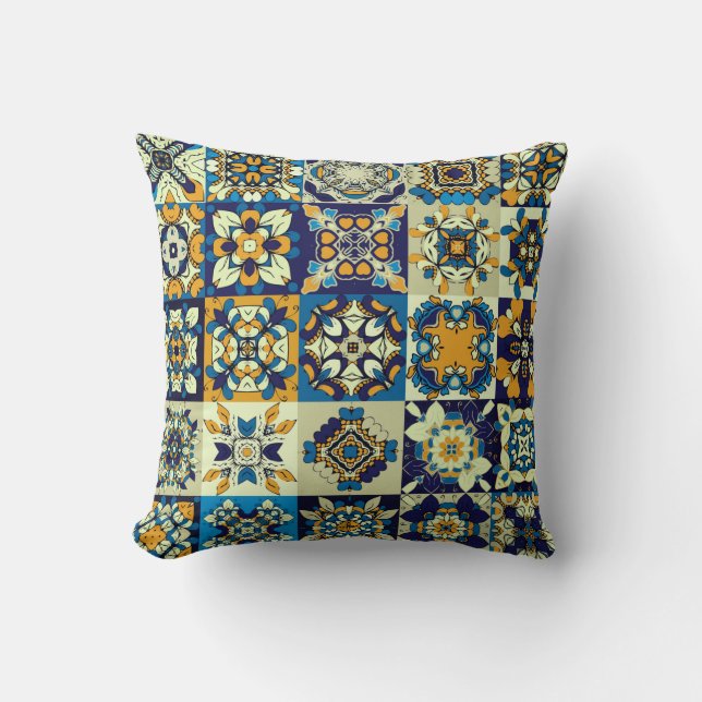 Coussin Carrelage décoratif traditionnel orné. Retour Abst (Recto)