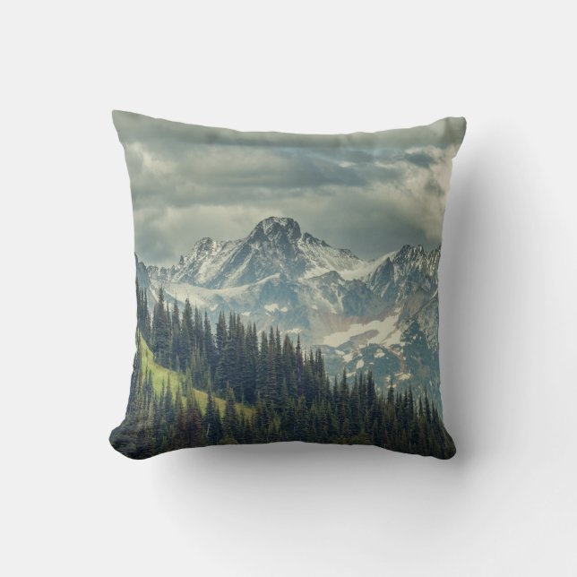 Coussin Cascade nord : Majestic Mountain Peak. (Recto)